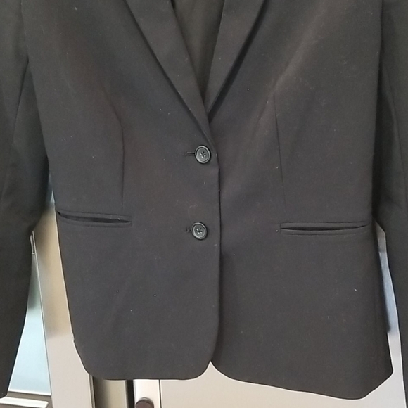 💕BANANA REPUBLIC💕 Classic Black 3 Button Blazer 8 - Picture 5 of 8